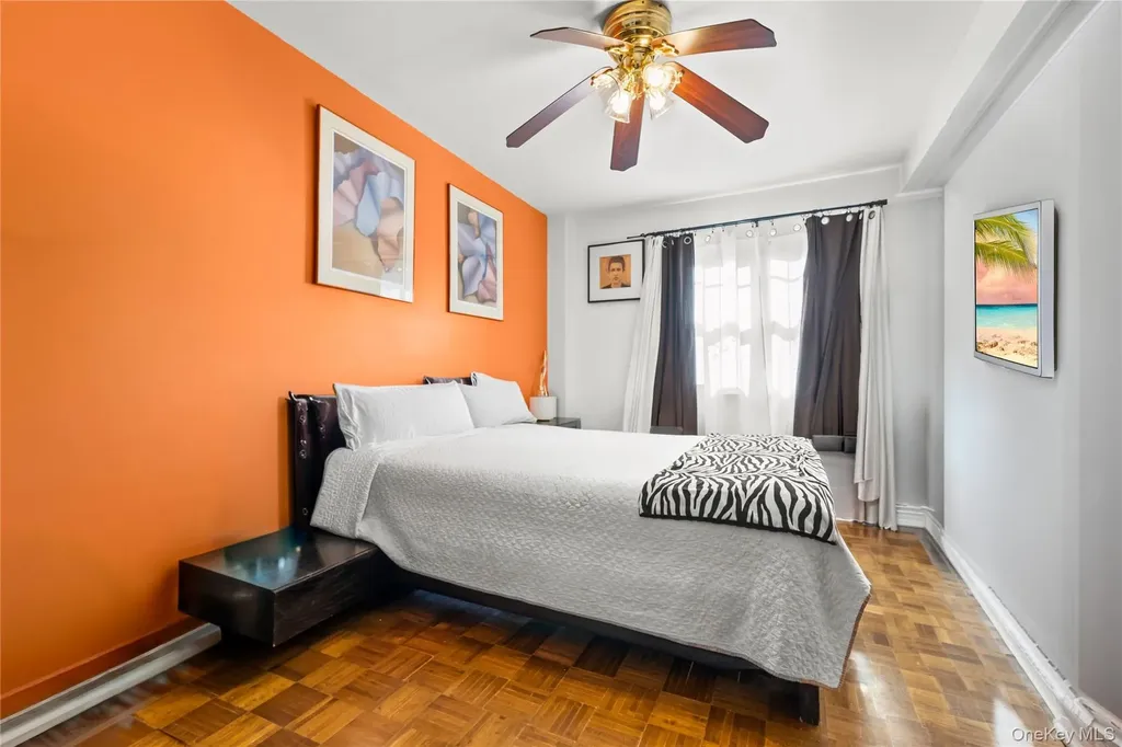 5609 Van Cleef Corona NY 11368