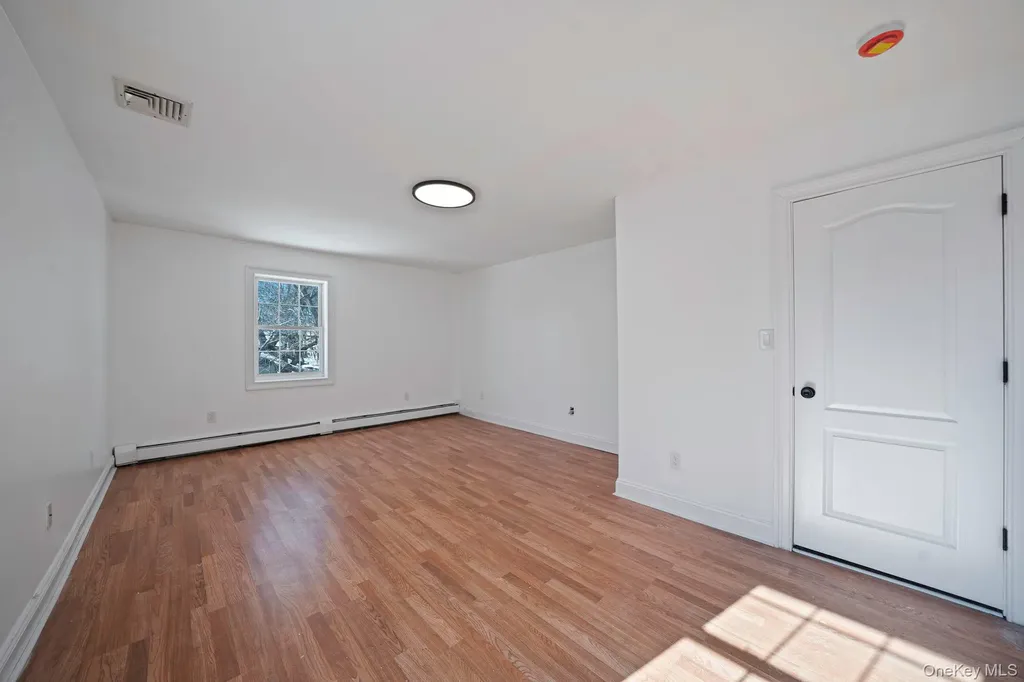 128 Bethune Boulevard Spring Valley NY 10977