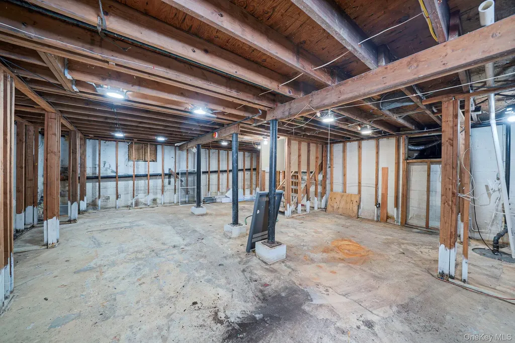 128 Bethune Boulevard Spring Valley NY 10977
