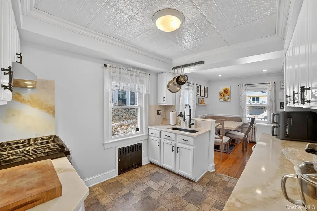 81 Walton Avenue White Plains NY 10606