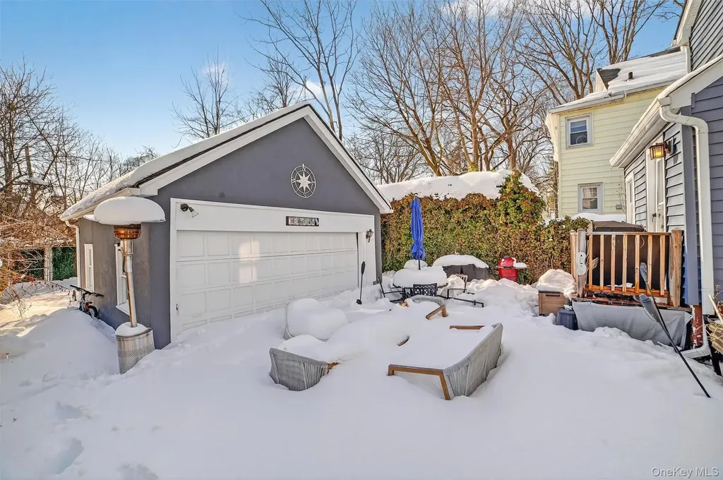 81 Walton Avenue White Plains NY 10606
