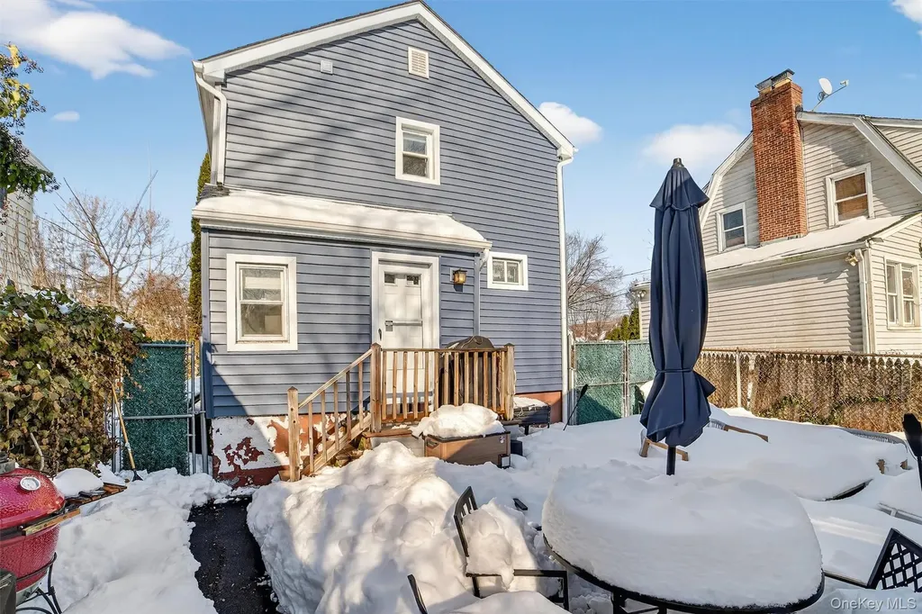 81 Walton Avenue White Plains NY 10606