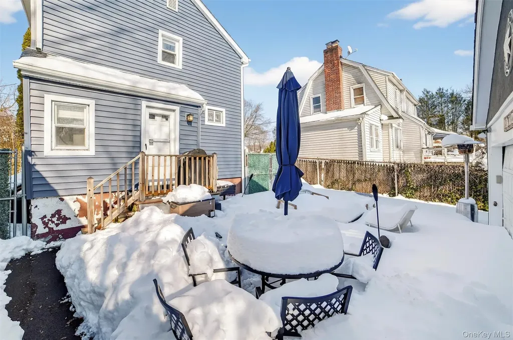 81 Walton Avenue White Plains NY 10606