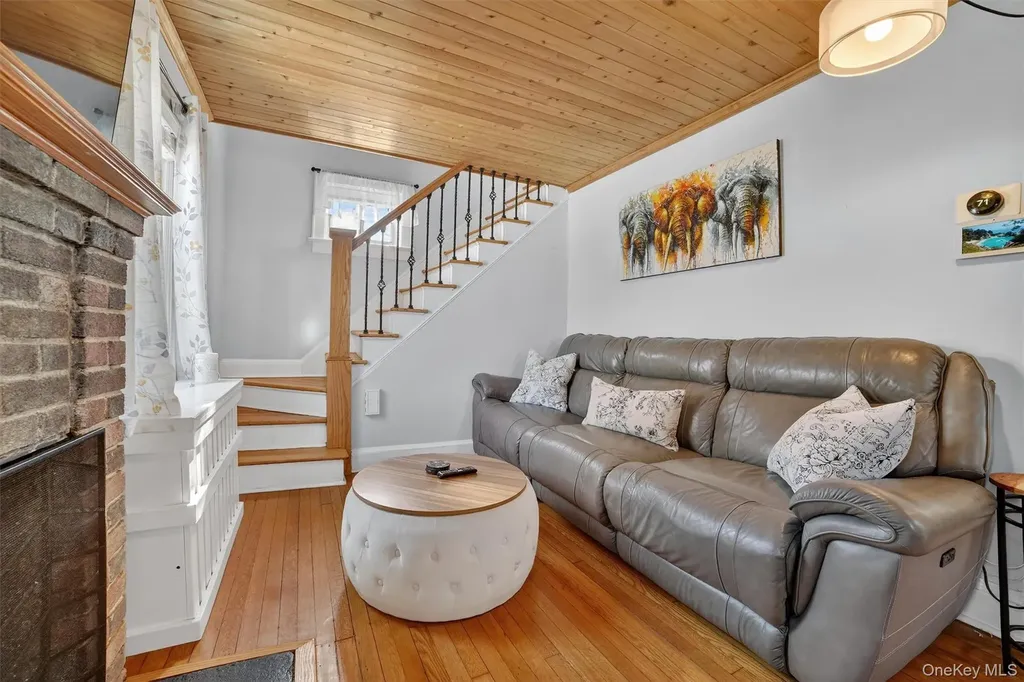 81 Walton Avenue White Plains NY 10606
