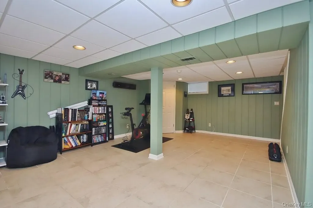 48 Pershing Avenue Ossining NY 10562