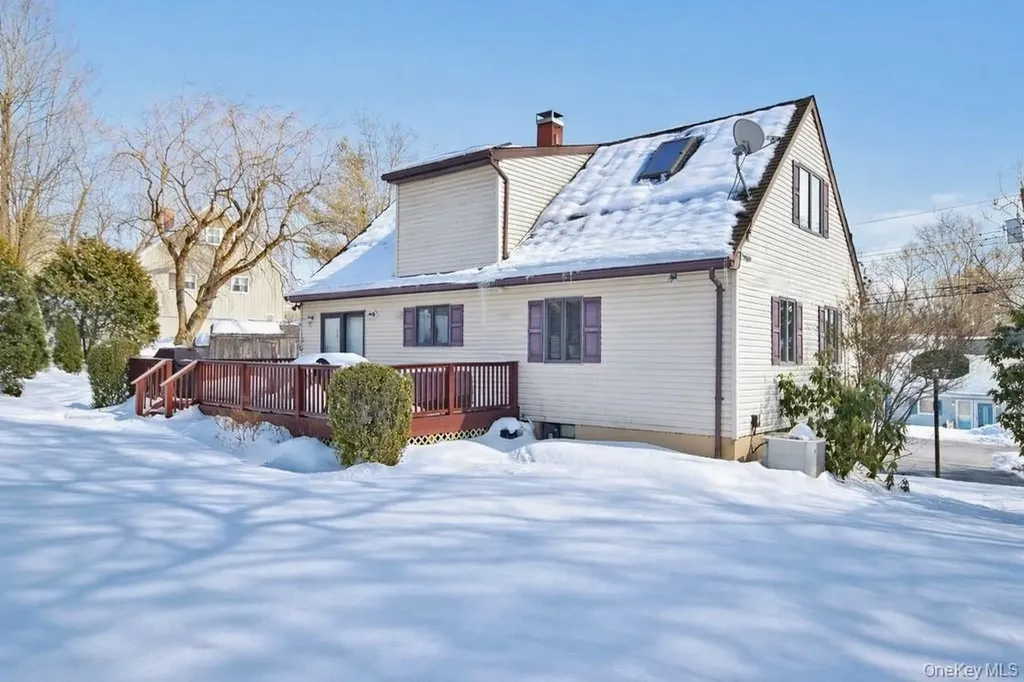 48 Pershing Avenue Ossining NY 10562