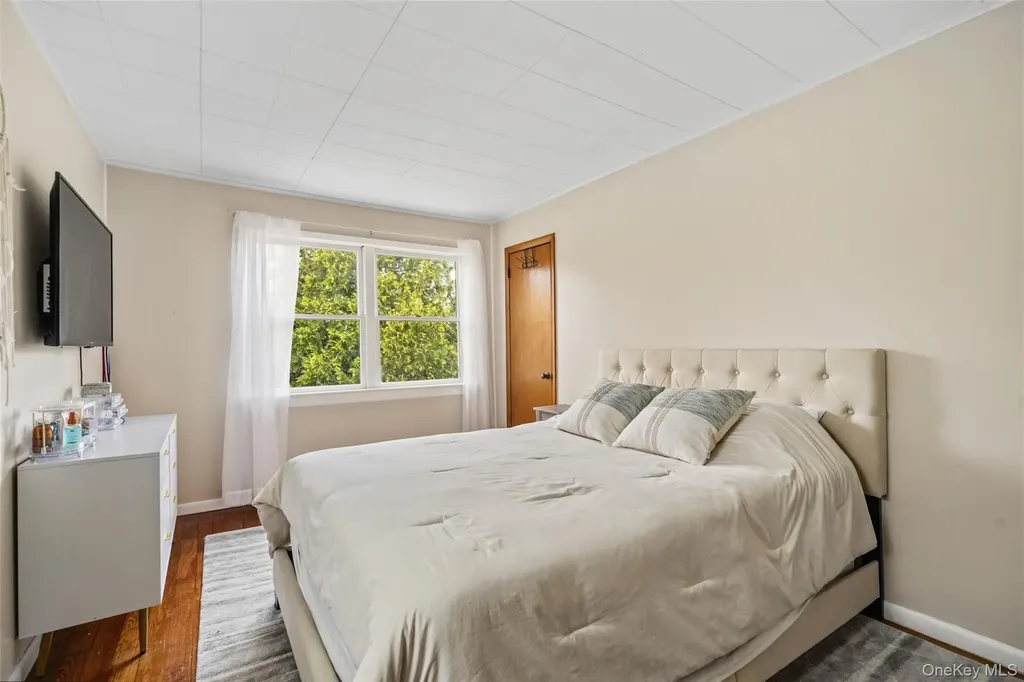 21 Varna Lane Mahopac NY 10541