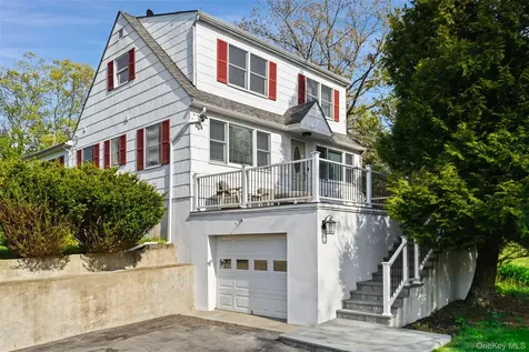 21 Varna Lane Mahopac NY 10541