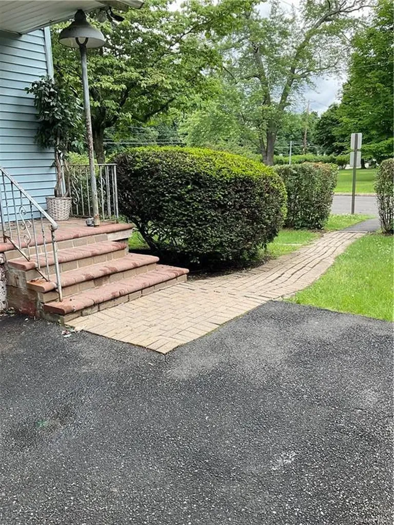 168 Orange Avenue Suffern NY 10901