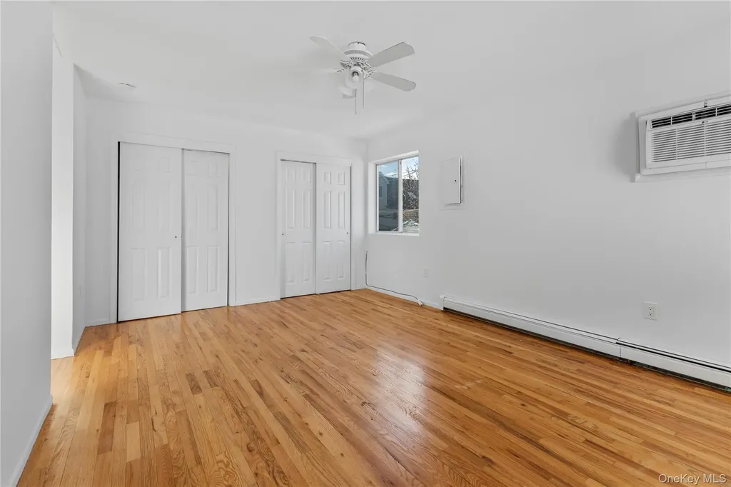 715 E Walnut Street Long Beach NY 11561