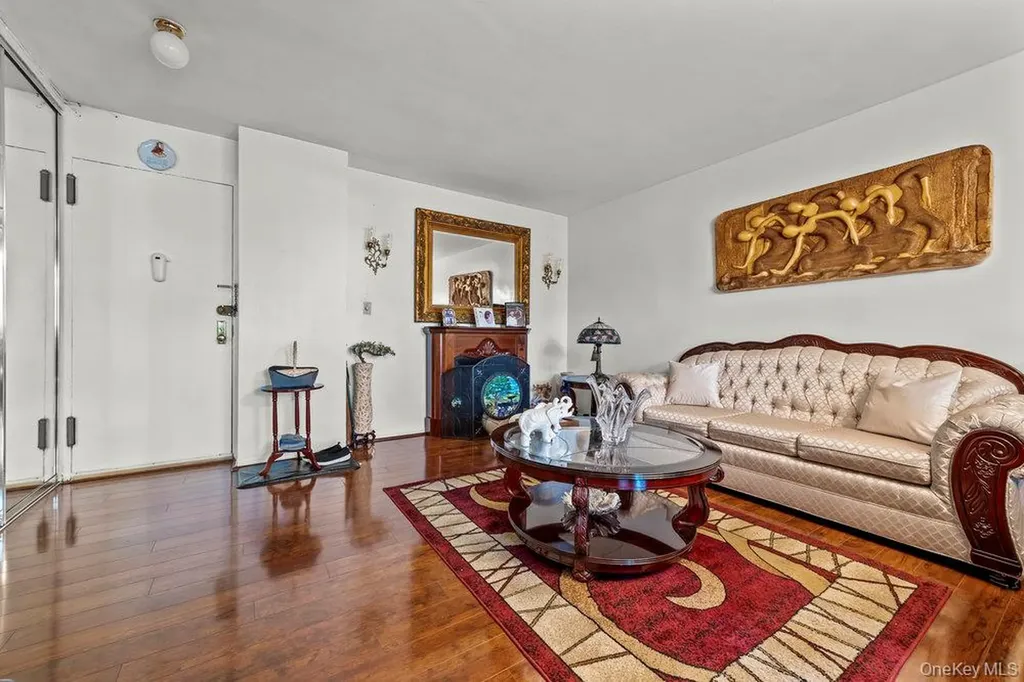 12399 Flatlands Avenue Brooklyn NY 11207