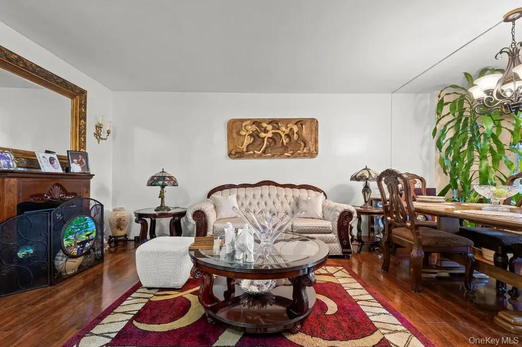 12399 Flatlands Avenue Brooklyn NY 11207
