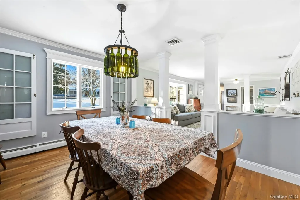 19 Walnut Drive Shoreham NY 11786