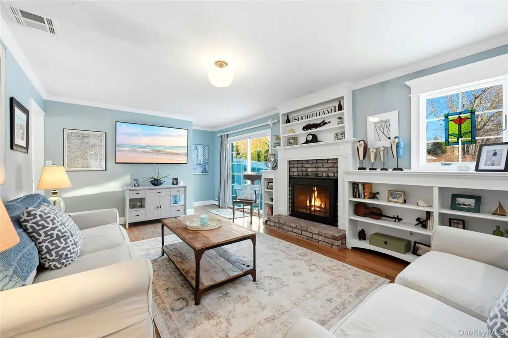 19 Walnut Drive Shoreham NY 11786