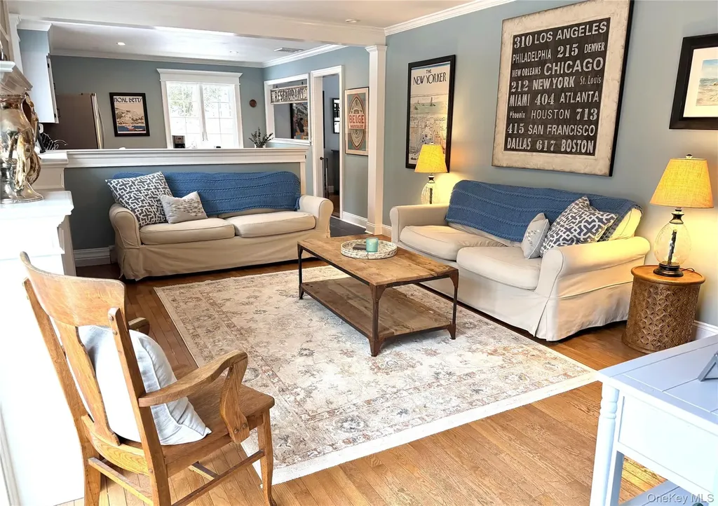 19 Walnut Drive Shoreham NY 11786