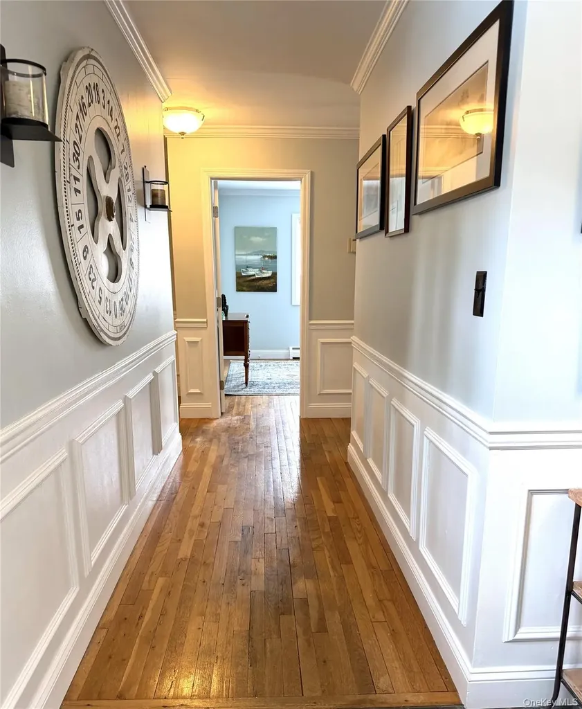 19 Walnut Drive Shoreham NY 11786