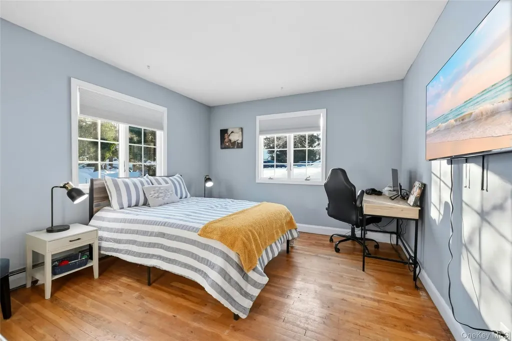 19 Walnut Drive Shoreham NY 11786