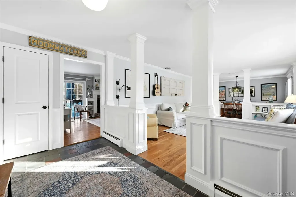19 Walnut Drive Shoreham NY 11786