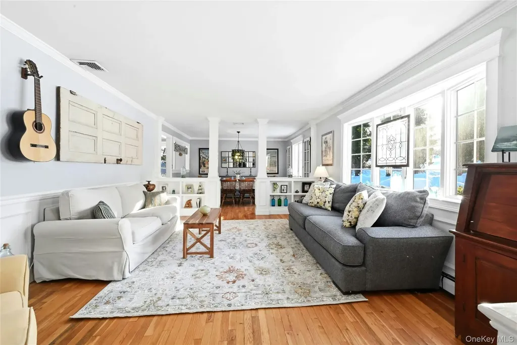 19 Walnut Drive Shoreham NY 11786