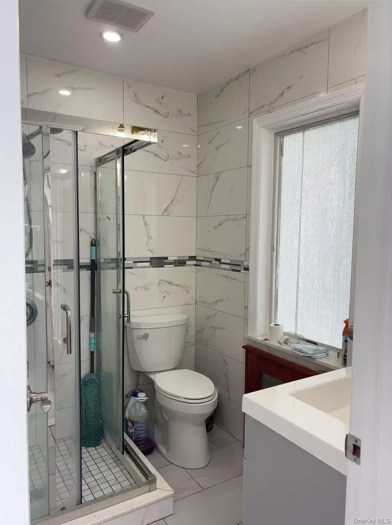 7547 193rd Street Fresh Meadows NY 11366