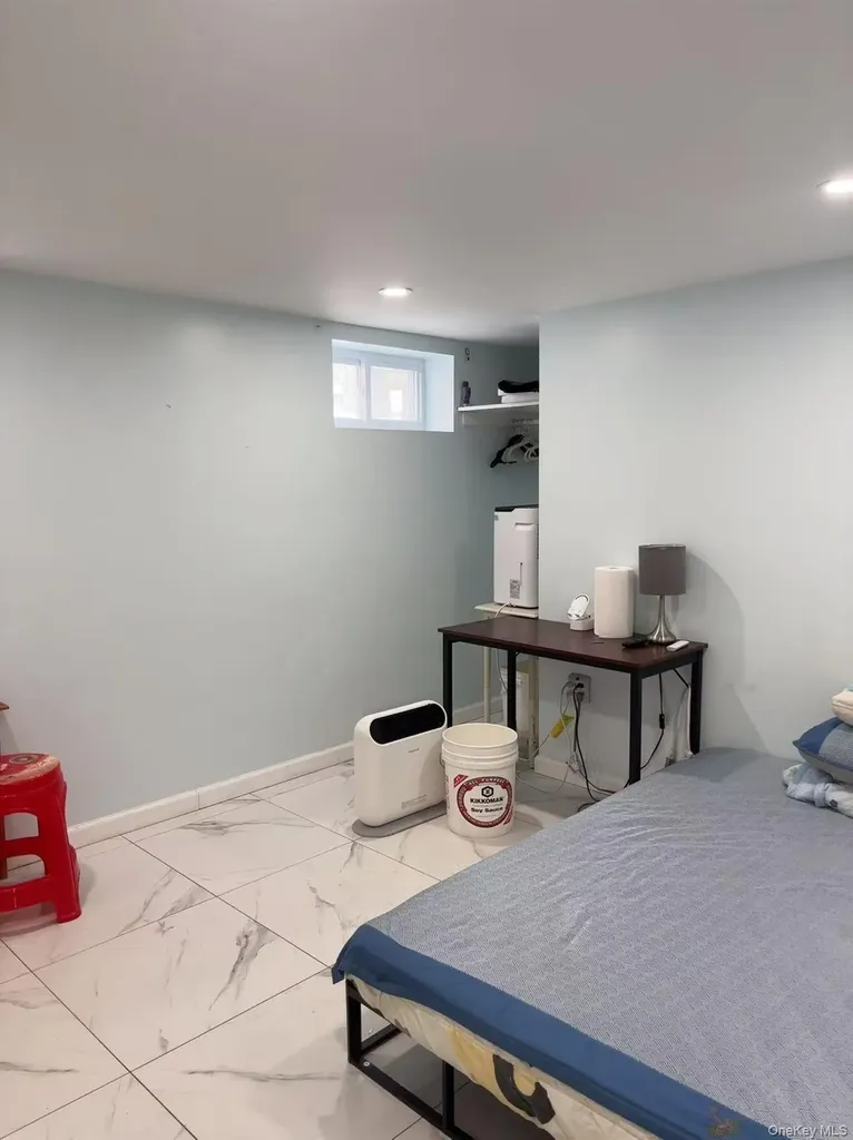 7547 193rd Street Fresh Meadows NY 11366