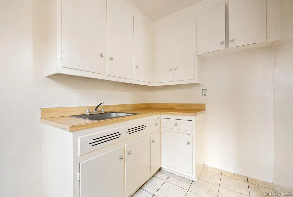 3130 Grand Concourse Bronx NY 10458