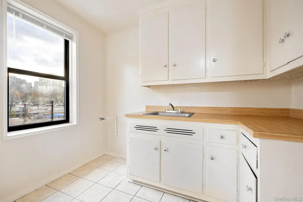3130 Grand Concourse Bronx NY 10458