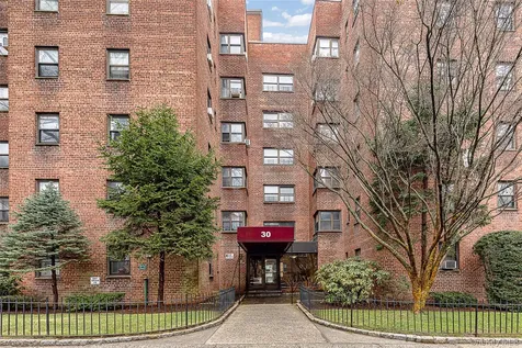 30 Fleetwood Avenue Mount Vernon NY 10552