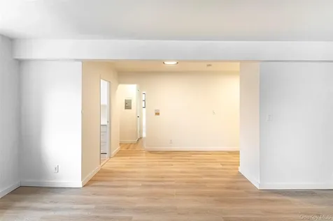 30 Fleetwood Avenue Mount Vernon NY 10552