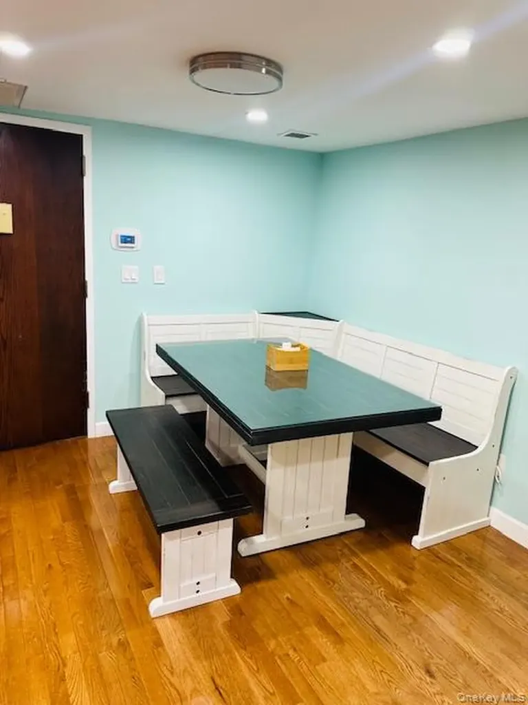 190 Schofield Street Bronx NY 10464