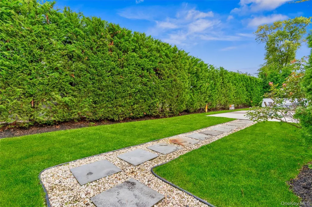 262 Channon Road Hewlett NY 11557