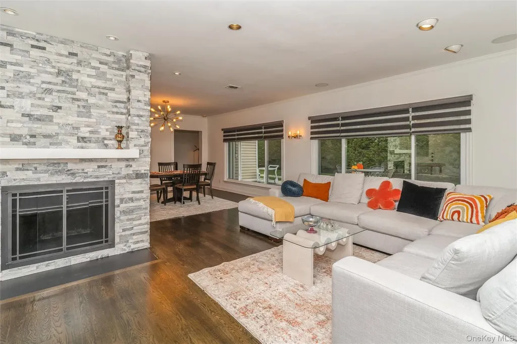262 Channon Road Hewlett NY 11557