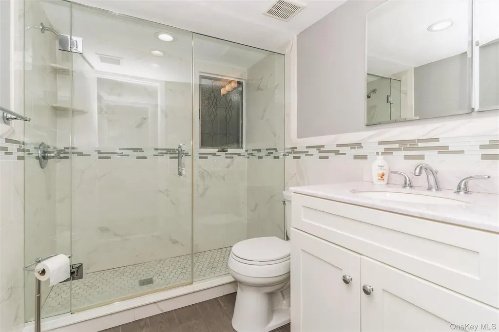 262 Channon Road Hewlett NY 11557
