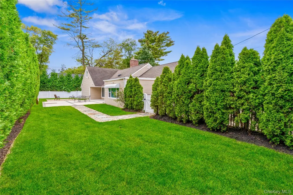 262 Channon Road Hewlett NY 11557
