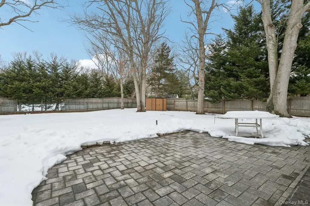 7 Joni Drive Mount Sinai NY 11766