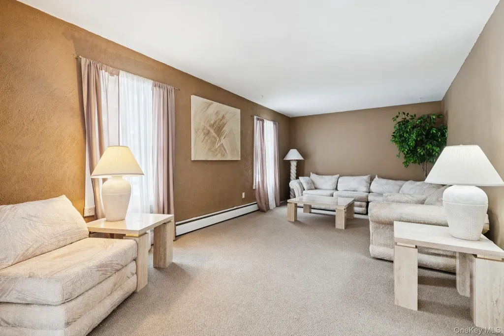 7 Joni Drive Mount Sinai NY 11766