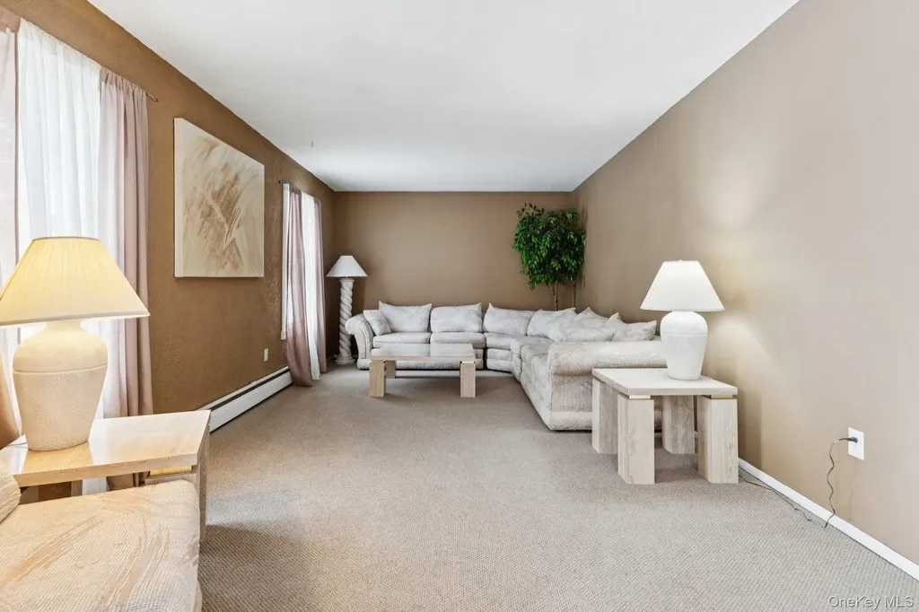 7 Joni Drive Mount Sinai NY 11766