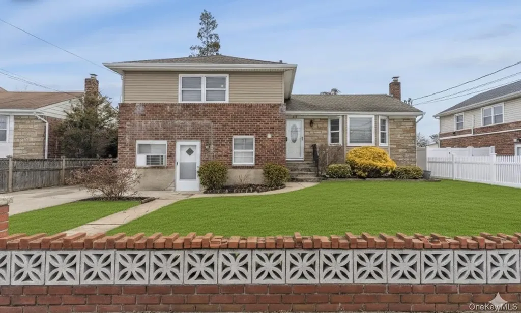 253 E Meadow Avenue East Meadow NY 11554