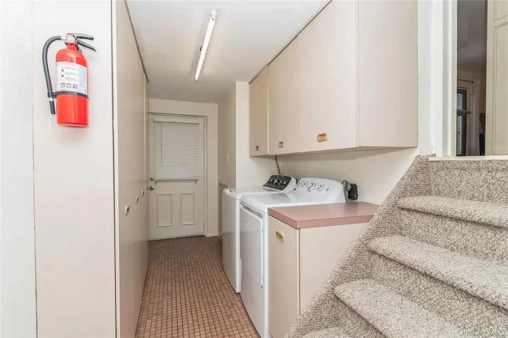 253 E Meadow Avenue East Meadow NY 11554