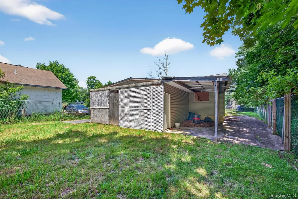 17 Dillon Road Monticello NY 12701