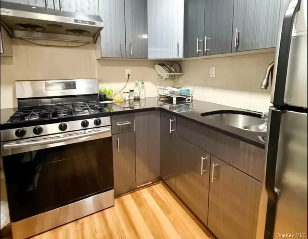 126-04 9th Avenue College Point NY 11356