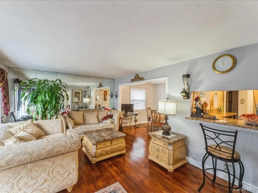 235-36 148th Avenue Rosedale NY 11422