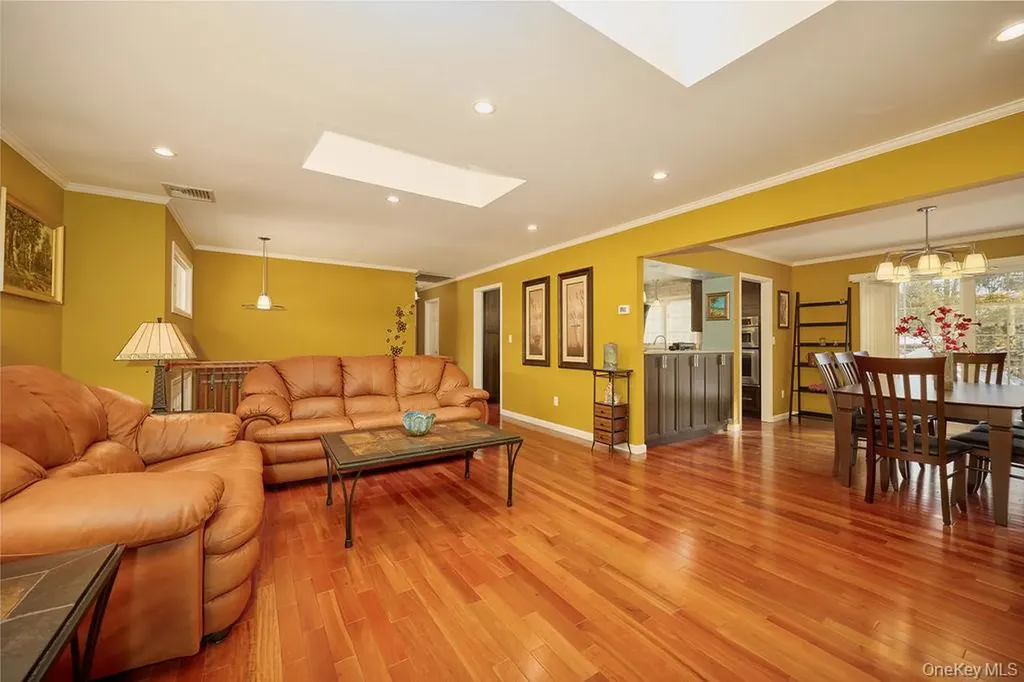 124 Braunsdorf Road Pearl River NY 10965