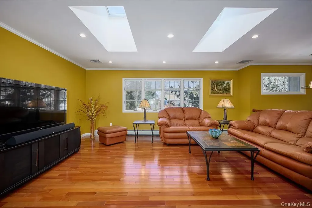 124 Braunsdorf Road Pearl River NY 10965