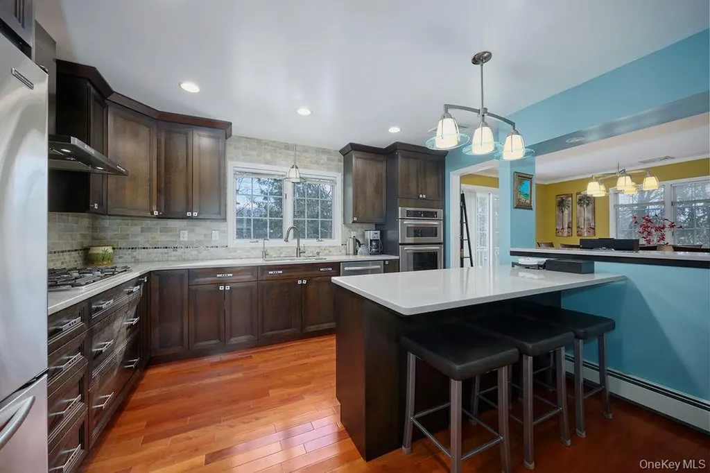 124 Braunsdorf Road Pearl River NY 10965