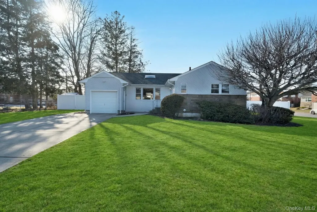 1 Stauber Drive Plainview NY 11803