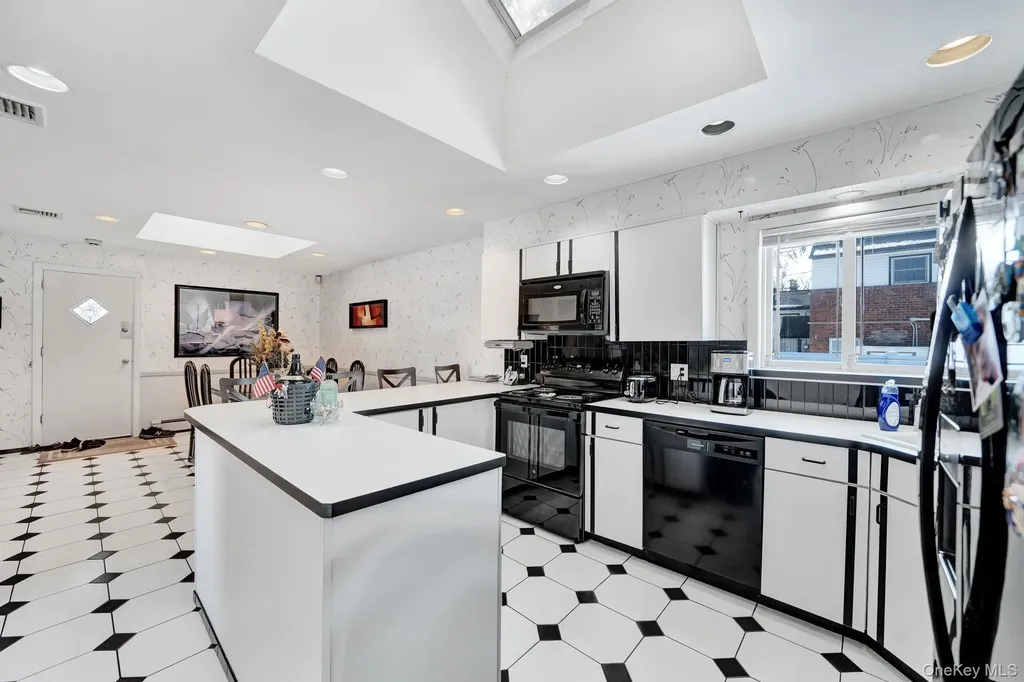 1 Stauber Drive Plainview NY 11803
