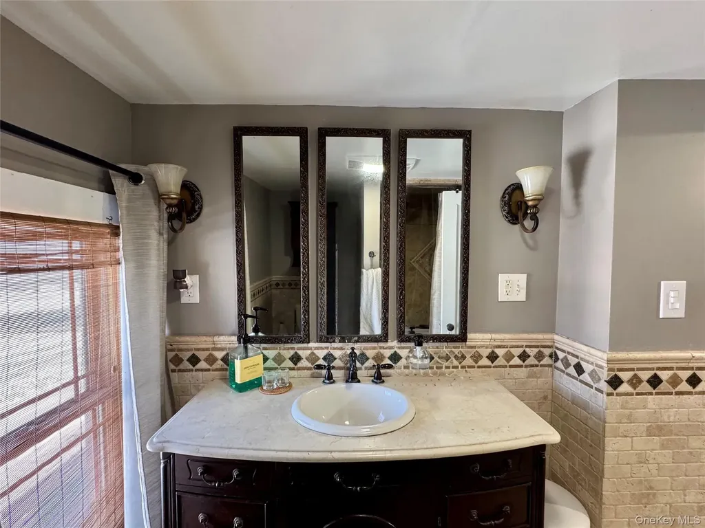 4916 State Route 81 Greenville NY 12083