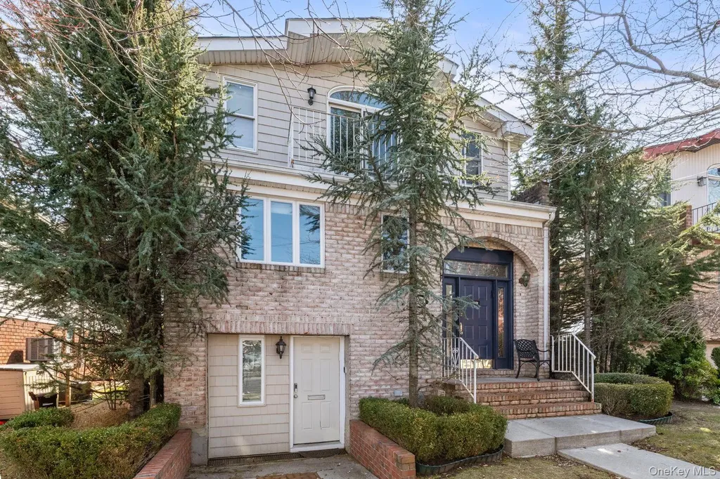 607 Lanett Avenue Far Rockaway NY 11691