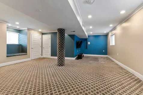 607 Lanett Avenue Far Rockaway NY 11691